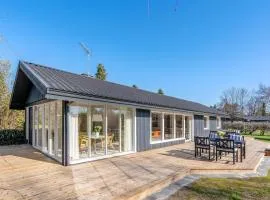 2 Bedroom Cozy Home In Gilleleje