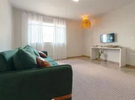 Amplo Aptº em Maringá - Excelente Localização!