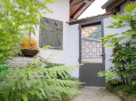 Haus San Cristoforo - Atelier，位于马贾的酒店