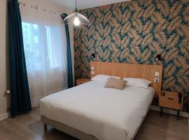 Contact Hôtel Limoges - HOTEL DES DEUX MOULINS，位于里摩日的酒店