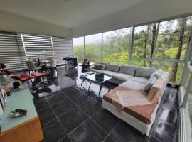 Naturaleza, Flora y Fauna，位于Los Altos de Cerro Azul的木屋