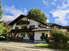 Haus-Schneider-Sepp，位于埃塔尔的酒店