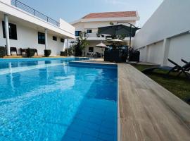 ELIA Résidence，位于科托努的酒店