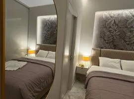 Central Luxury Apartment Maison De Luxx A11