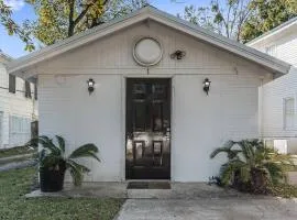 Old Dauphin Way Historic Home - Unit 1