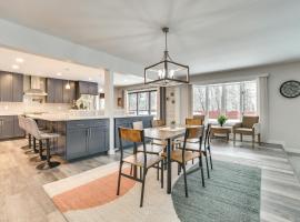 3 Mi to Dtwn Alpena Family Home with Yard!，位于阿斯彭的酒店