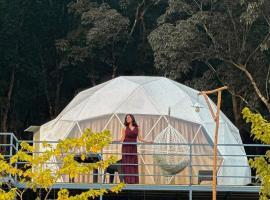 Wildglamps Athirappilly，位于Athirappilly的豪华帐篷