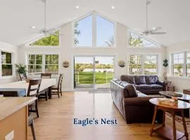 Eagle's Nest - Lakefront Oasis with Dock Canoe and Fire Pit