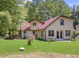 Scenic and Stunning Lakefront Home with Large Yard
