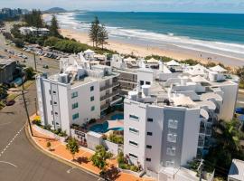 Grand Palais Boolarong Beachside Apartments，位于亚历山德拉岬角的酒店