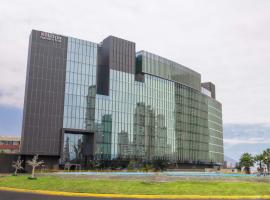 希尔顿花园伊基克酒店，位于伊基克的酒店