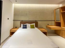 Urbanview Tigatuju Living Blitar，位于Karangtengah的酒店