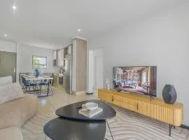 Serene Ground Floor Retreat with Private Garden