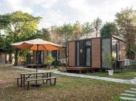 Gandan Inn 1 by Tiny Away