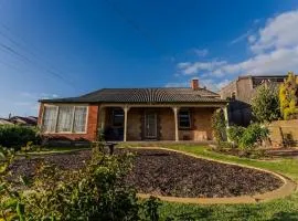 Summers Cottage - Port Noarlunga