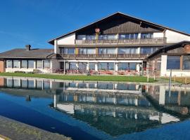 Bärnsicht Panorama Hotel，位于瓦森的酒店