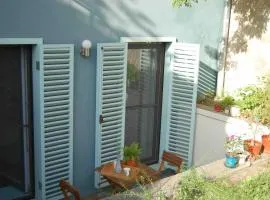 Design Studio 9 with private patio in central villa