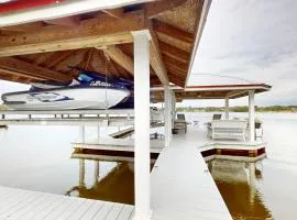 Paradise on Lake Henry