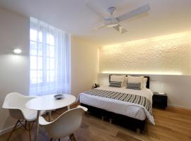 Les Maisons du Pont - Charme & Caractère，位于奥比松的酒店