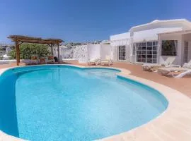 Amazing 3 Bedroom Ocean View with Pool