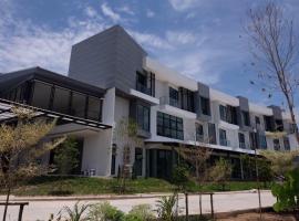 Hotel Chuan Chom The High Resort Saraburi - SHA Plus，位于北标府的酒店