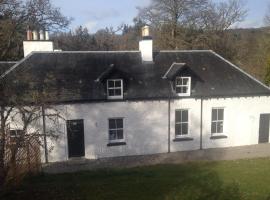 The Old Laundry at Allt A'Mhuilinn，位于史宾桥的酒店