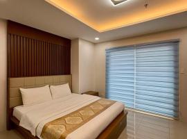 Sheryll Escapes - Angelic Premiere studio with balcony WiFi & Housekeeping，位于安吉利斯的公寓
