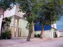 Hotel O Stasiun Cirebon Kejaksan Near Alun Alun Cirebon Formerly Family Homestay