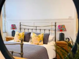 Nine Cooper Lane, Holmfirth