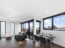 Luxury Apartment，位于卡洛琳温泉的酒店