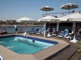 الباخرة ريفر بوت，位于Al Ma‘şarah的酒店