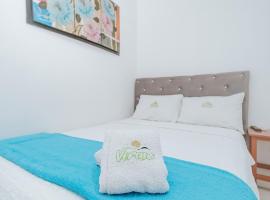 Hotel Verano Plaza，位于Piedras的酒店