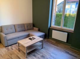 Logement au calme, à proximité de tous，位于Damparis的酒店