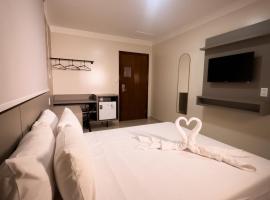 Nordeste Palace Hotel，位于Nossa Senhora da Glória的酒店