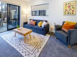 Tuam Street delight 4 bed 4 bath with Carpark