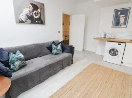 Sandpiper Apartment