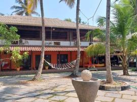 Karmaliz Casa Del Lake，位于Chavara的酒店