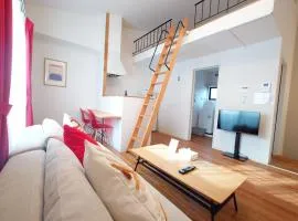 Neighbor's Hotel 五日市コイン通り
