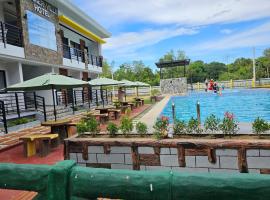 Summerville Hotel and Resort，位于Palayan City的酒店