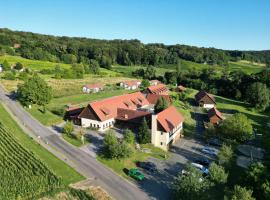 JUFA Hotel Tieschen，位于Tieschen的酒店