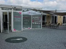 雷皮促里恩酒店