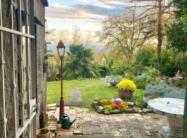 Chambres d'Hôtes Colibri，位于Arthez-de-Béarn的酒店