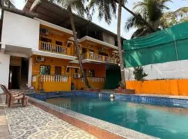 Aura rooms & swimming pool, calangute