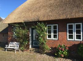 Emes Stuuv，位于奥埃费努姆的酒店