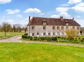 Stunning Home In Les Baux De Breteuil