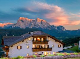 Hotel-Chalet Pennhof，位于巴比亚诺的酒店