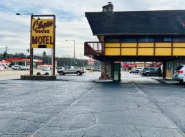 Clayton House Motel，位于Loves Park的酒店