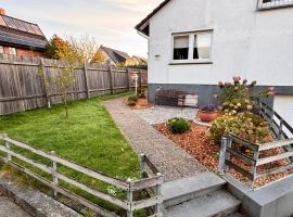 Gemütliche Dachgeschosswohnung auf dem Land，位于布隆贝格的酒店