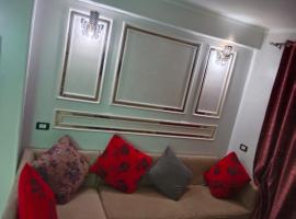 Al Sharif Hotel Apartments，位于阿布辛贝的公寓