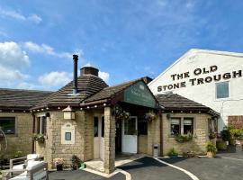 The Old Stone Trough Country Hotel，位于Kelbrook的酒店